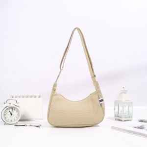 Trapicis - Sling Bag Tas Selempang Wanita Shoulder Bag Resleting Kanvas Hand Bag