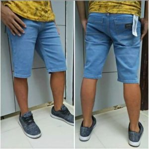 Celana pendek jeans pria dibawah lutut/ celana jeans pendek denim terlaris/ Celana pendek pria terlaris