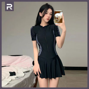 RUNVEX ชุดว่ายน้ำหญิง ใหม่ ชุดดำน้ำ กันuv วันพีชว่ายน้ำ แห้งเร็ว มีบรา กระโปรงกีฬาชายหาด เสื้อว่ายน้ำแขนสั้น กีฬากลางแจ้ง 40-60KG