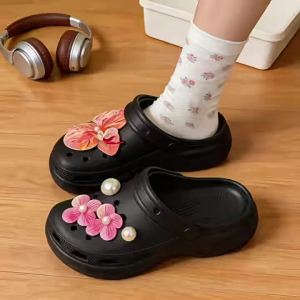 [Free Shipping] Floral Pearl And Cloud Pattern Perforated Sandals For Women Outdoor Slip-On Beach Shoes Home Slippers WomenS Closed-Toe Shoes