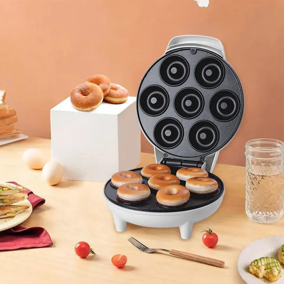 Amazon.com: Babycakes Donut Maker, Mini: Home & Kitchen