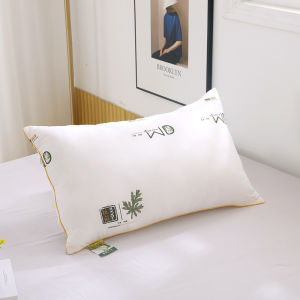 หมอน หมอนใบไผ่ สมุนไพรธรรมชาติ นอนหลับสบาย ดีต่อสุขภาพ หมอนโรงแรม นุ่ม ป้องกันไรฝุ่นและแบคทีเรีย หมอนหนุนสุขภาพ 48*74cm Pillow