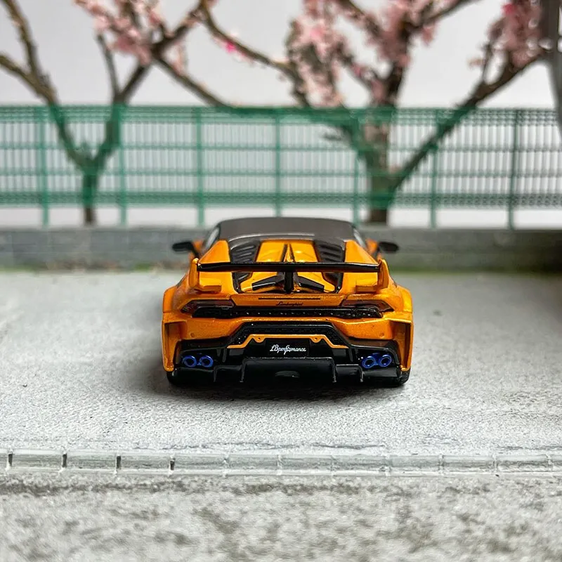 1/64 Alloy Die Cast Car Model TSM MINI GT Lamborghini Hurricane