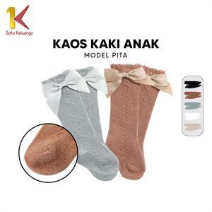 Satu Keluarga Kaos Kaki Panjang Anak Perempuan Model Pita Lucu P304 Ribbon Baby Socks Anti Slip Kaus Kaki Bayi Korea Bahan Lembut import