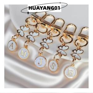 HUAYANG01 [HOT FASHION] พวงกุญแจแฟชั่นตัวอักษรผีเสื้อโลหะพวงกุญแจตัวอักษร A-Z เสน่ห์รถผู้ถือกุญแจกระเป๋าจี้เครื่องประดับของขวัญ