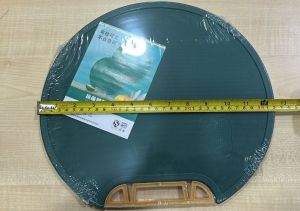 New kitchen cutting board anti-mold anti-slip bone-chopping upright round plastic cutting board no slag double-sided PE cutting board ready for sale