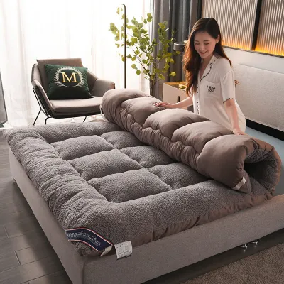 Thicker Foldable Mattress Tatami Mattress Topper Mattress Single/Queen/King Mattress Cover Soft Feather Velvet Foldable Mattress Fitted Single Bed Foam Folding Bed