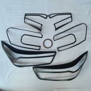 Paket Garnish Cover Lampu Depan Belakang Mobil Rocky 2022 Hitam