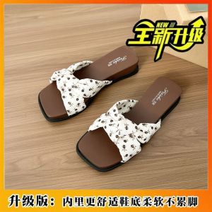 [Free Shipping] Retro Comfortable And Fresh Slip-On Sandals For 2026: Shallow-Toe Square-Toe Design With A Soft Sole That Won’T Tire Your Feet WomenS Style