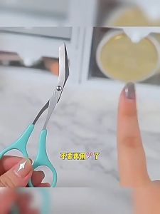 Pemotong Bulu Hidung✂️双头鼻毛刀 Nose Hair Trimmer 不锈钢修剪清洁二合一掏耳勺 2 in 1 Head Ear Pick Grooming Tool