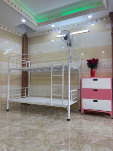 Giường sắt hai tầng 2 lan can trắng kích thước 1m2 x 1m2 ĐẠI THÀNH