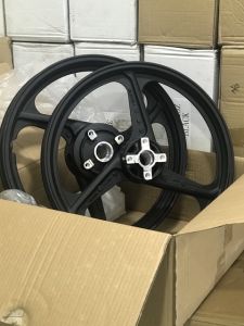Enkei sport rim 3 batang Y125Z/ Y125ZR/ LC135 5S / LC135 4S - Warna susu putih hitam mati - Size 1.4/1.6-17 & 1.6/1.85-17
