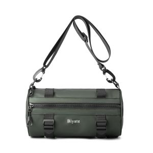 ผู้ชาย ทันสมัย กระเป๋าสะพายไหล่ ลำลอง ลายพิมพ์ตัวอักษร กระเป๋าสะพายข้างเยาวชนวัสดุไนลอน ซิป ปิดกระเป๋าพักผ่อนสไตล์ยุโรป