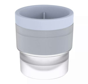 [SG SELLER]Silicone Ice Ball Mold Silicone Spherical Ice Cube Mould Whiskey Ice Ball Maker Round Ice Box Quick Freezer