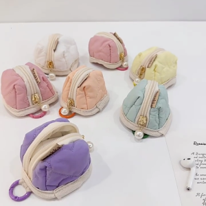 Soft Cotton Earphone Pouch And Purse With Practical Zippered Lipstick Storage For Fashion Enthusiasts And Students