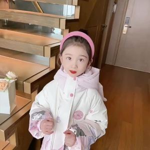 2024อะนิเมะน่ารัก Sanrio Kuromi สาวลงเสื้อเด็กเรืองแสงลงแจ็คเก็ตการ์ตูนเป็ดลงปักเป้าฤดูหนาวเสื้อผ้าเด็ก