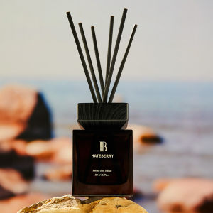 HATEBERRY SCENT ก้านไม้หอมปรับอากาศ กลิ่น Sea & Cypress Sound ขนาด 150 มล.