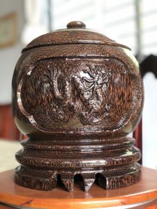 TẶNG ẤM Bình Giữ Ấm Trà Gỗ Dừa Chạm Phúc Lộc Thọ Cao Cấp Bình Thủy Giữ Nhiệt Đồ Gỗ Mỹ Nghệ Danh Dừa shop