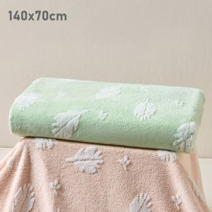 Jacquard Feather Coral Fleece Bath Towel for Adults LW011