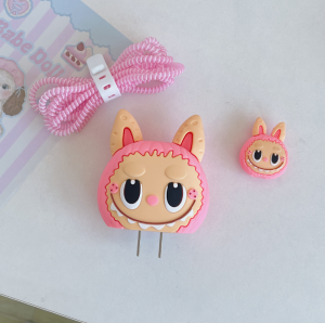 1 Set LABUBU Cover Kepala Charger iPhone 18/20W Case Pelindung Adapter Protector Silikon AH122