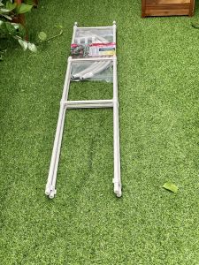 Cổng vòm hoa hồng leo cao 225cm chiều sâu 31cm màu trắng dùng từ 5 năm ở nhiệt độ ngoài trời của Nhật