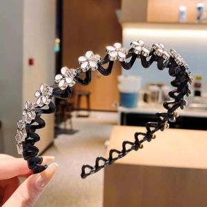 THANKSKY Rhinestone Lazy Men Hair Braider Hair Hoops Flower Pearl Braided Tools Hairband Kawaii Zircon Hair Toothed Headband Hair Styling Accessory