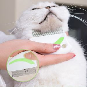 Pet comb Cat flea comb to remove floating hair mouth hair black chin needle comb kitten comb cat special brush pet hair comb