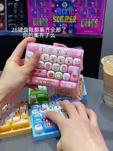 [SG Seller]Cute Keyboard Squishy Fidget Toy Soft Squeeze Stress Relief Toy Portable Keychain Toy for Kids s Gift