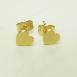 Bông Tai Trái Tim Titanium Cao Cấp- Dùng tắm rửa thoải mái không đen (Bền màu- Không kiêng nước)