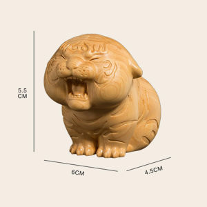 รูปปั้นเสือแกะสลักไม้เสือปีใหม่รูปปั้นนำโชคมาสคอตไม้แข็งเครื่องประดับสัตว์ทำมือเหมาะสำหรับเพิ่มความโชคดีและพลังงานบวกในบ้านหรือของตกแต่งสำนักงาน