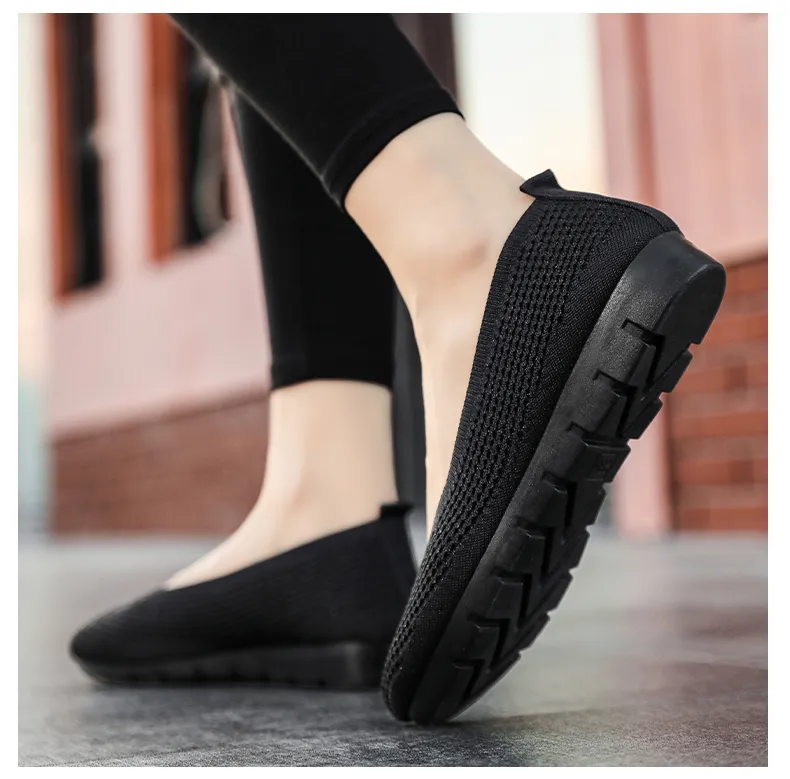 Trendy black flat clearance shoes