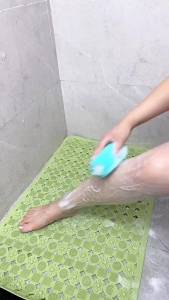 Bông Tắm Silicon Tạo Bọt Massage Hình Chuột Cute