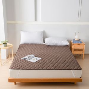 Waterproof Mattress Protector Breathable Quilted Mattress Cover Hypoallergenic Fitted Bed Sheet