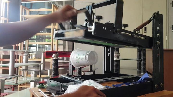 M%C3%A1y%20in%20l%E1%BB%A5a%20tr%C3%B2n%20gi%C3%A1%20r%E1%BA%BB/m%C3%A1y%20in%20ly%20nh%E1%BB%B1a,%20%C4%91a%20n%C4%83ng%20%20ly%20tr%C3%A0%20s%E1%BB%AFa,m%C3%A1y%20in%20l%E1%BB%A5a%20tr%C3%B2n%20th%E1%BB%A7%20c%C3%B4ng%20in%20ly%20th%E1%BB%A7y%20tinh%20-%20Image%202