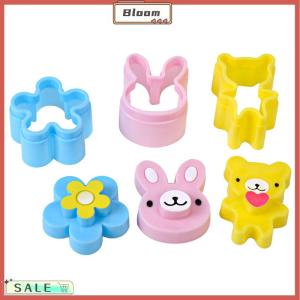 Follow Get New[Bloom Z] 3 PCS Sandwich Crust Cutter Cookie Bread Mold Bento Maker Rabbit Panda Flower