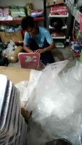 MEJA LEPTOP KARAKTER / MEJA BELAJAR LIPAT / MEJA KAYU