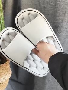 MenS Summer Thick-Soled Water-Draining Slippers Non-Slip And Wear-Resistant For Bathroom Bathing Couples Home Use WomenS Water-Draining Slippers