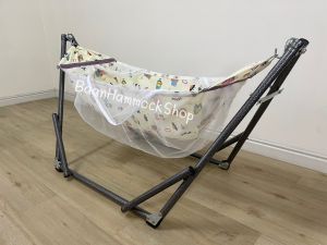 เปลเด็ก เปลมุ้ง และมอเตอร์ไกวอัตโนมัติ VINANOI A100 ไซส์ S M และ M+ ผ้าเปลไมโครไฟเบอร์ ป้องกันไรฝุ่น ผ้าเนื้อนุ่ม ละเอียด โครงเปลเหล็กแข็งแรง ผ้ามุ้งสีขาวสะอาด กันยุงทั้งบนล่าง เปลพับได้ ปรับระดับได้ ใช้งานง่าย ไม่ต้องประกอบ