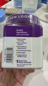kẹo dẻo ngủ ngon melatonin 10mg chai 90 viên từ mỹ - - Sản phẩm dành cho người trưởng thành hỗ trợ tốt đối với người đang gặp vấn đề về giấc ngủ.  - Trẻ em trên 12 tuổi tham khảo ý kiến chuyên gia y tế trước khi sử dụng.