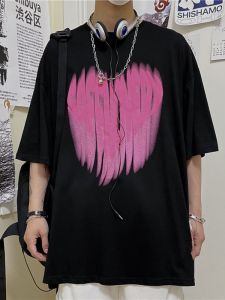 Tsion 💖✨ เสื้อยือสกรีนลายหัวใจ สายชิคๆคลูๆ บอดเลยห้ามพลาดนะ ใส่แมทช์ง่ายไม่ว่าจะใส่กับกระโปรงแบ๋วๆก็ดีน๊า🌈