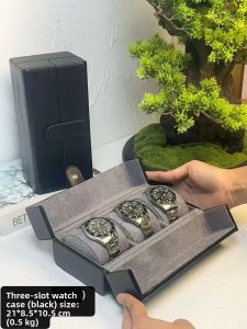 กล่องใส่นาฬิกาพกพาขนาด 3 เรือน หนังPU กล่องนาฬิกาแบบ 2 ประตู กล่องนาฬิกา Watch Box
