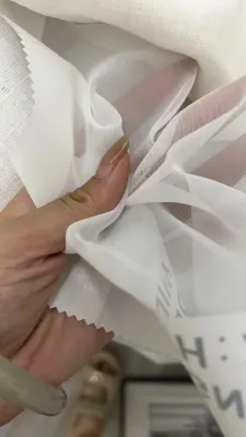 50% ม่านโปร่งแสงแบบทันสมัยและเรียบง่าย