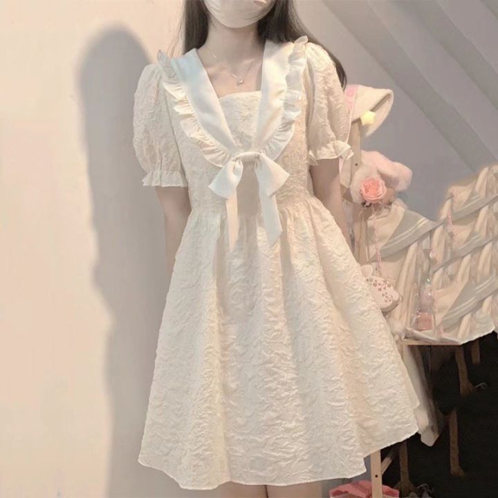 Top 5 kiểu váy đầm điệu đà đón thu phong cách Nhật Bản - sakurafashion.vn