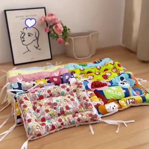 Nhà sản xuất bán buôn các loại võng cho lồng mèo thảm làm mát dùng vào mùa hè thảm cho mèo dùng trong cửa hàng thú cưng có dây đai để cố định phù hợp để dùng khi mang mèo đi du lịch hoặc làm thảm lót trong chuồng chó.