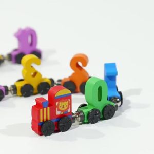 Magnetic Wooden Train Digital Toys Puzzle Childrens Learning Assembly Toys Small Train Magnetic
