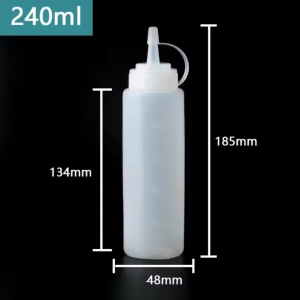 Ketchup BBQ Sauces Olive Oil Bottle Large Squeeze Condiment Bottles with NozzlesDispenser Squeeze Sauce Bottle Kitchen Gadget