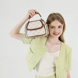 MK F Womens Bag 2026 New fashion trendy triangle bag shoulder crossbody bag hand-held large-capacity small round bag versatile
