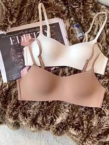 Cross-Border Seamless Underwear Womens Small Breast Push up Push up Anti-Sagging Wireless Comfortable Breathable Bra Thin ☺1130