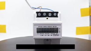 Din Rail 3Phase 4Wires LCD Digital Display Wattmeter Power Consumption Energy Electric Meter kWh 3×30(100A) 230V 50/60Hz DTS024