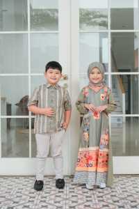 SKYSHOP HIJAB-NEW ZINIA KEMEJA  ANAK BY GIOK SCARF&APPAREL/BAHAN PREMIUM/KEMEJA ANAK PREMIUM/KEMEJA ANAK/KEMEJA SARIMBIT/PAKAIAN ANAK/KEMEJA ANAK LAKI-LAKI